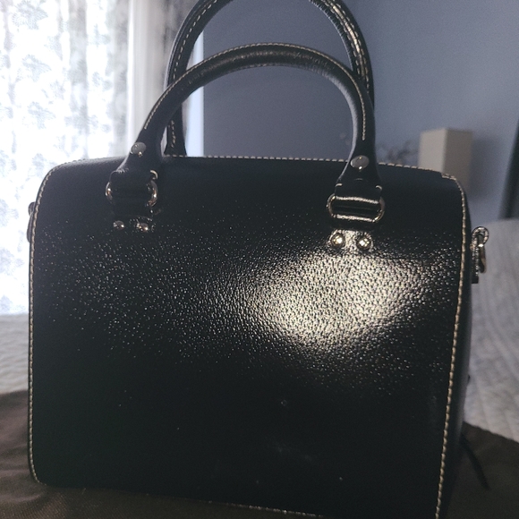 Kate Spade ♠️ handheld bag. - Picture 2 of 5